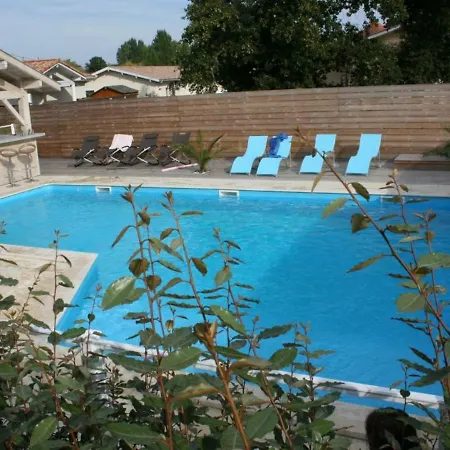 Casa vacanze Pontenx-les-forges, 7 Pièces, 14 Personnes - Fr-1-360-71 Pontenx-les-Forges