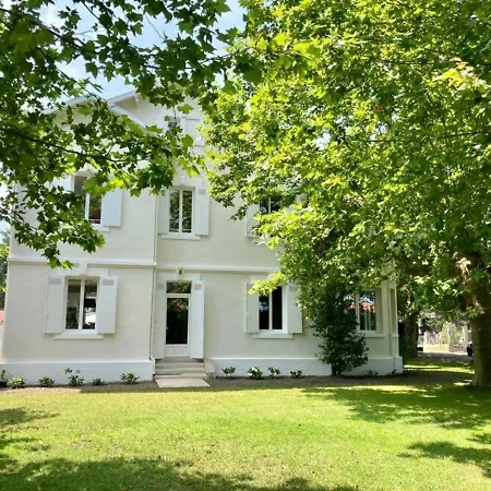 Pontenx-les-forges, 7 Pièces, 14 Personnes - Fr-1-360-71 *